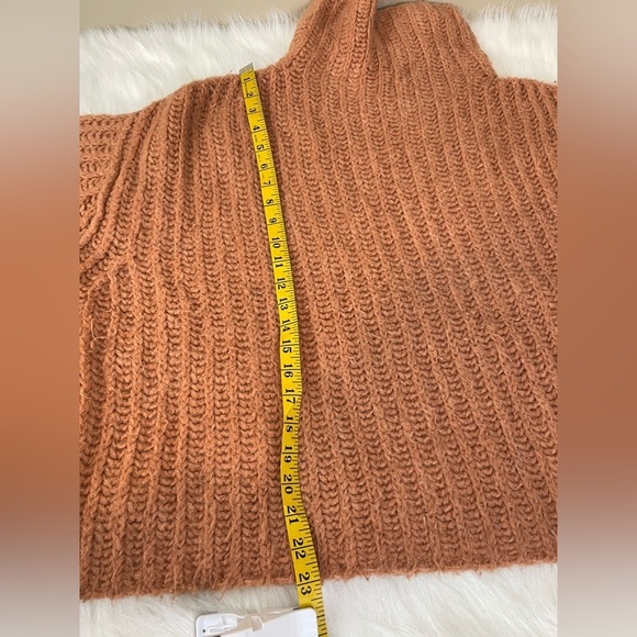 Free People Fluffy Fox Chunky Knit mock neck Sweater - Picture 6 of 12